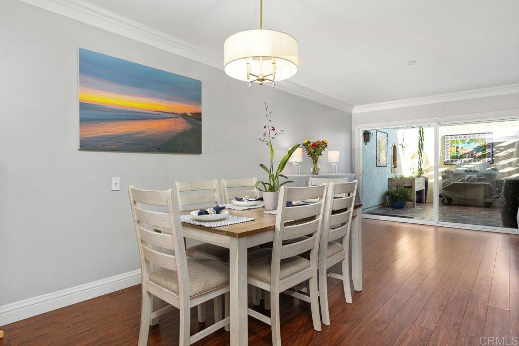 Vista, California, 92084, United States, 2 Bedrooms Bedrooms, ,3 BathroomsBathrooms,Residential,For Sale,1987849