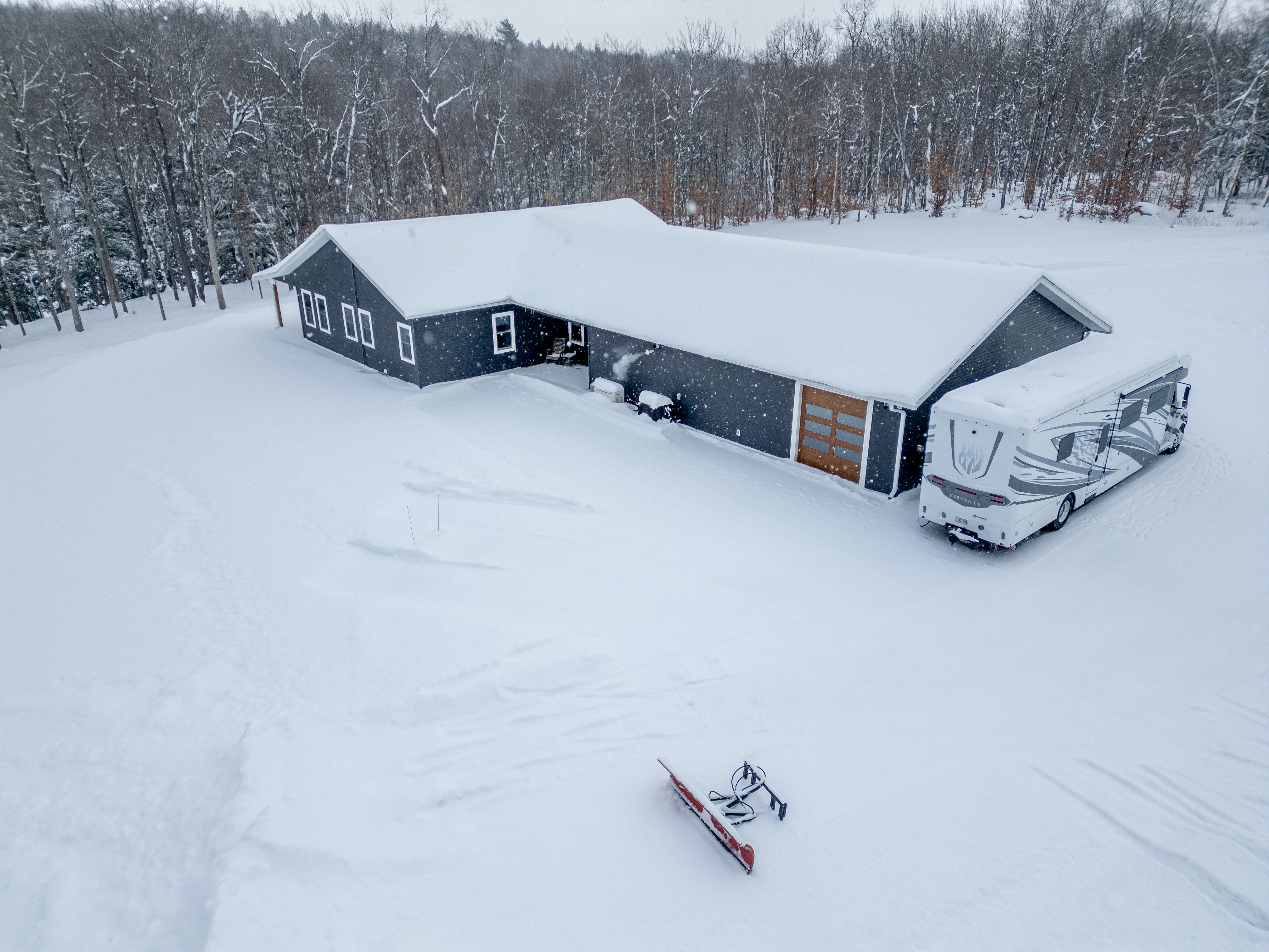  Adirondack Compound on 21+ Acres - 物件實景