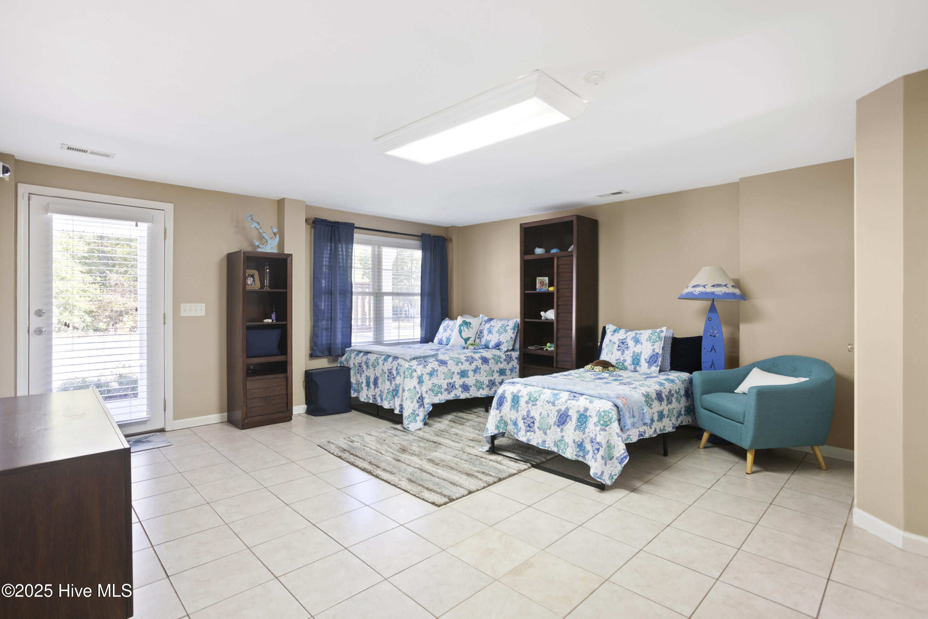 Wilmington, North Carolina, 28409, United States, 5 Bedrooms Bedrooms, ,4 BathroomsBathrooms,Residential,For Sale,1730628