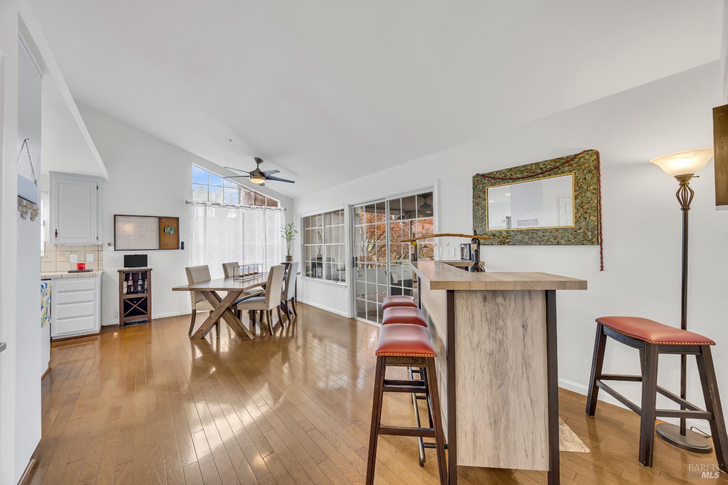 Napa, California, 94558, United States, 4 Bedrooms Bedrooms, ,3 BathroomsBathrooms,Residential,For Sale,2006007