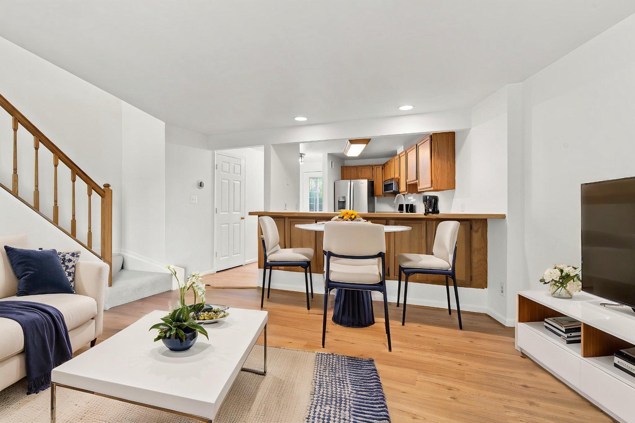  5909 Saint Giles Way, Alexandria, VA, 22315 - 物件實景