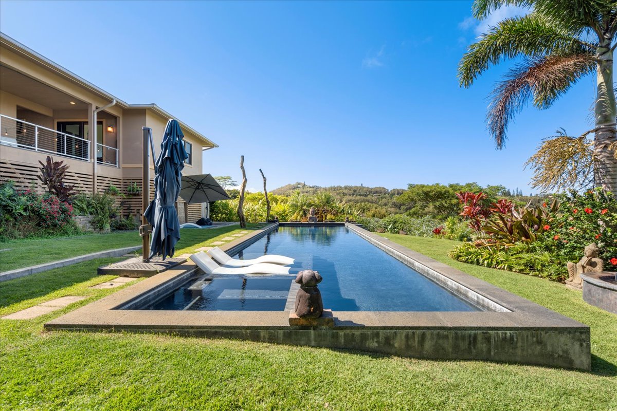 Haiku, Hawaii, 96708, United States, 4 Bedrooms Bedrooms, ,3 BathroomsBathrooms,Residential,For Sale,2002523