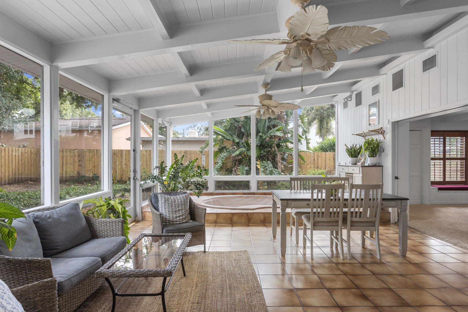 Tampa, Florida, 33629, United States, 4 Bedrooms Bedrooms, ,3 BathroomsBathrooms,Residential,For Sale,1987038