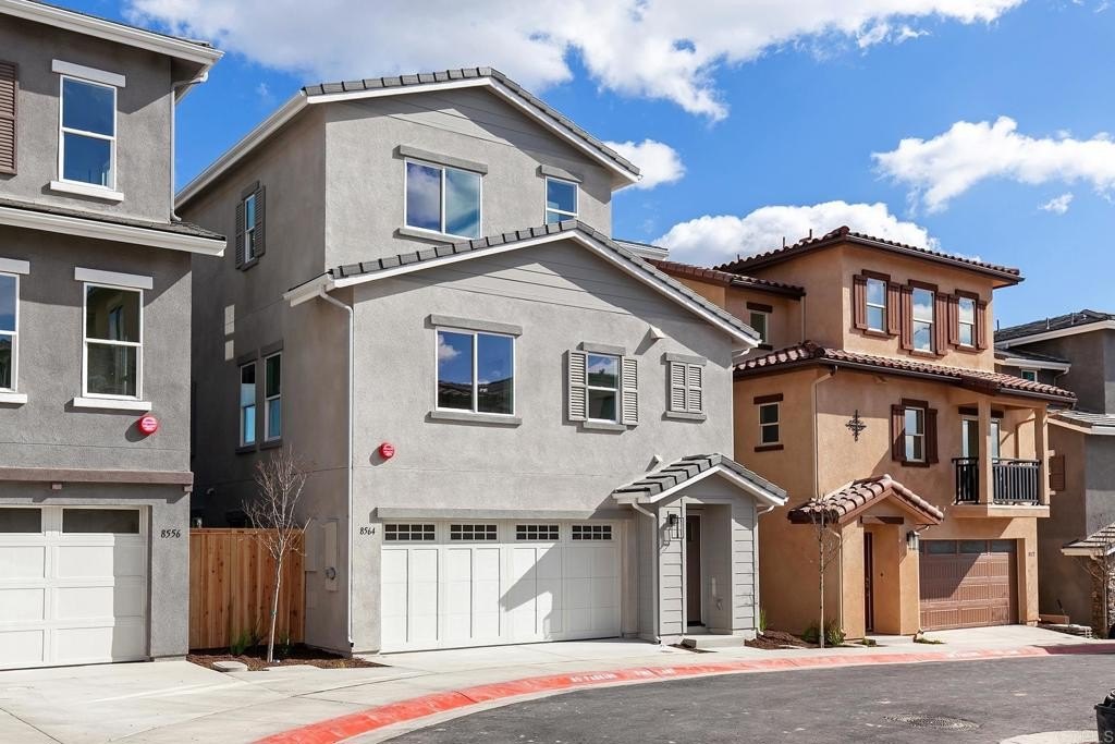 Lemon Grove, California, 91945, United States, 4 Bedrooms Bedrooms, ,4 BathroomsBathrooms,Residential,For Sale,1892804