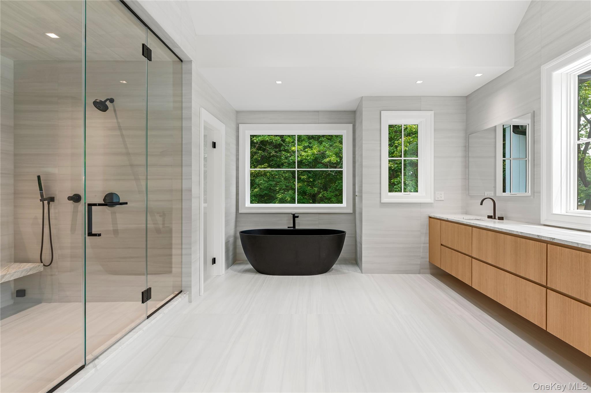  110 Dogwood Avenue, Roslyn Harbor, NY, 11576 - 物件實景