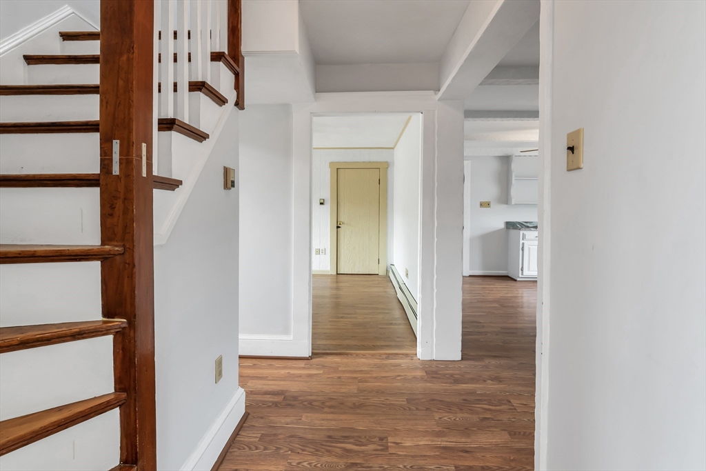 Methuen, Massachusetts, 01844, United States, 3 Bedrooms Bedrooms, ,3 BathroomsBathrooms,Residential,For Sale,1873675
