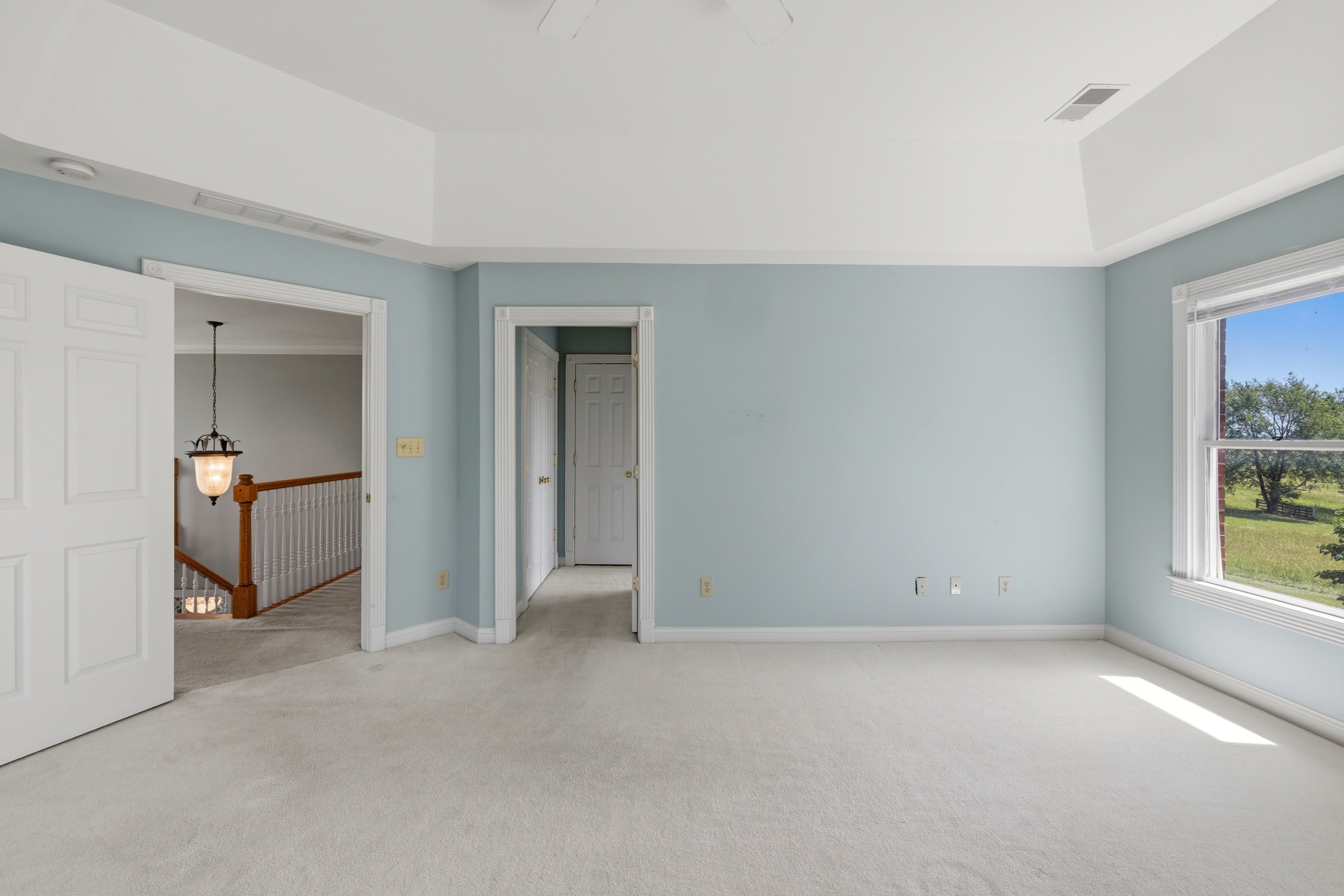  5650 Russell Cave Road - 物件實景