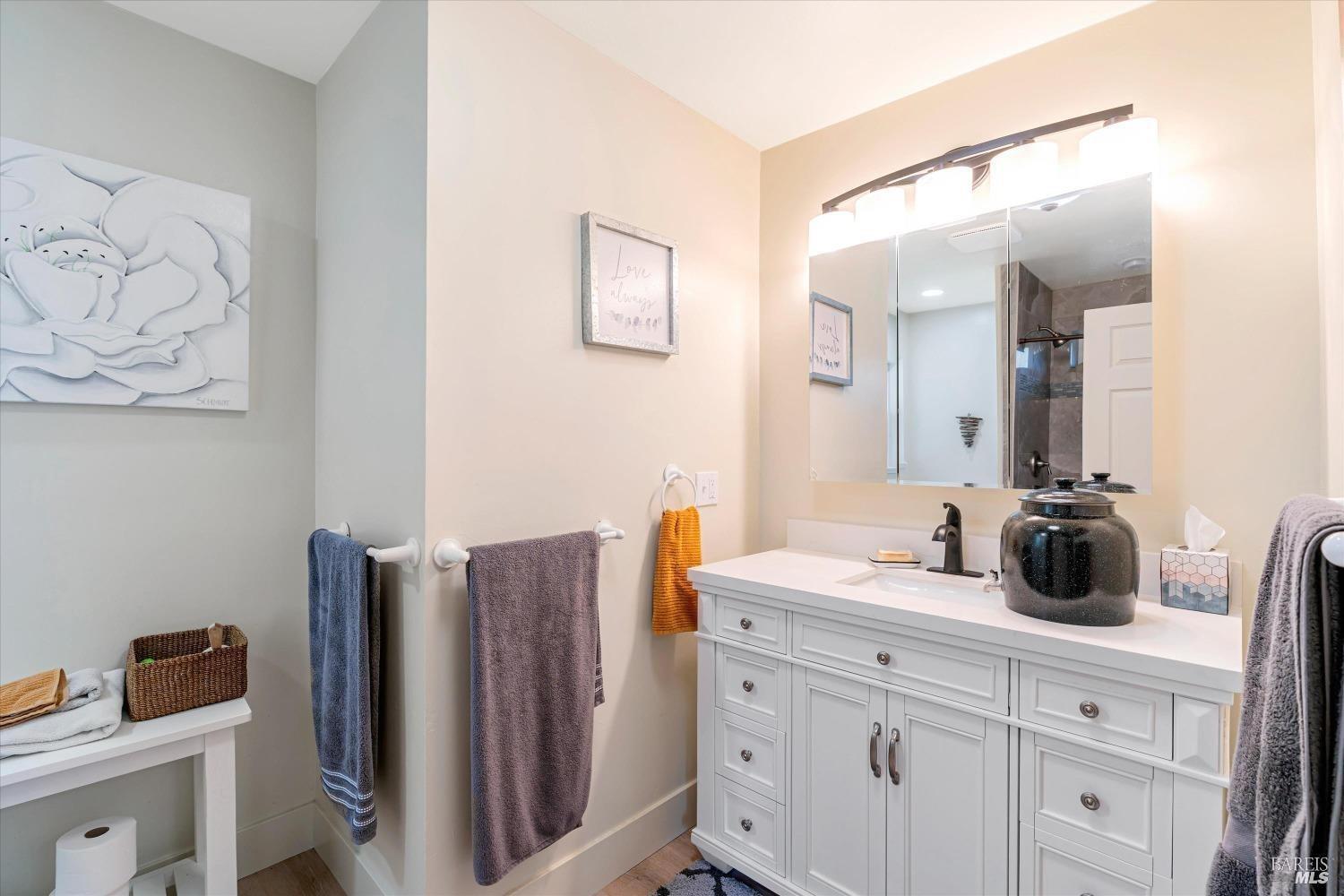 Graton, California, 95444, United States, 5 Bedrooms Bedrooms, ,3 BathroomsBathrooms,Residential,For Sale,1794474