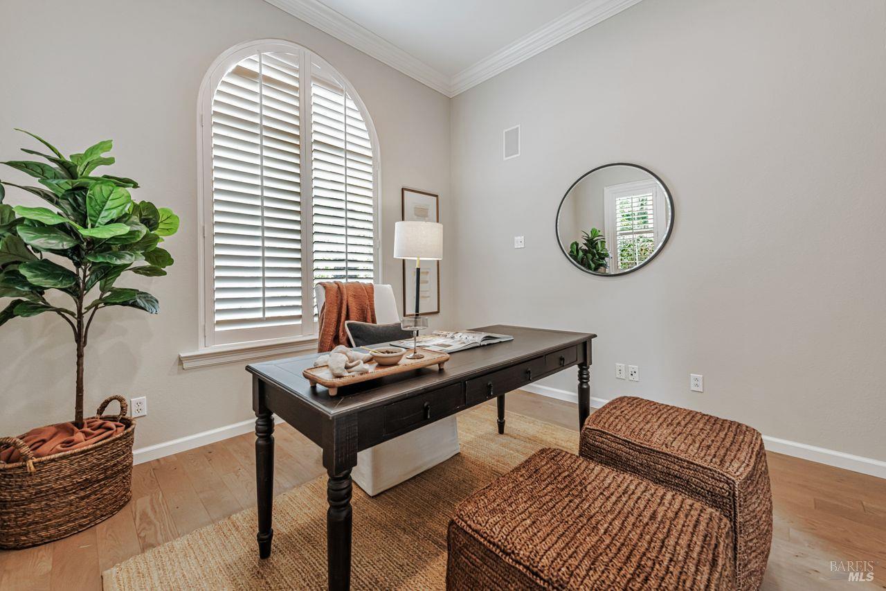 Novato, California, 94949, United States, 5 Bedrooms Bedrooms, ,3 BathroomsBathrooms,Residential,For Sale,1941742