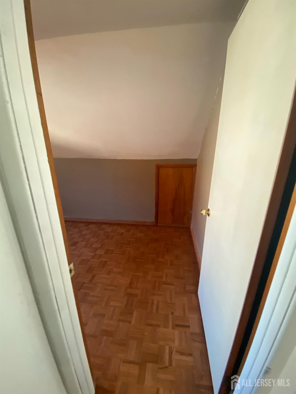 East Brunswick, New Jersey, 08816, United States, 5 Bedrooms Bedrooms, ,2 BathroomsBathrooms,Residential,For Sale,1956516