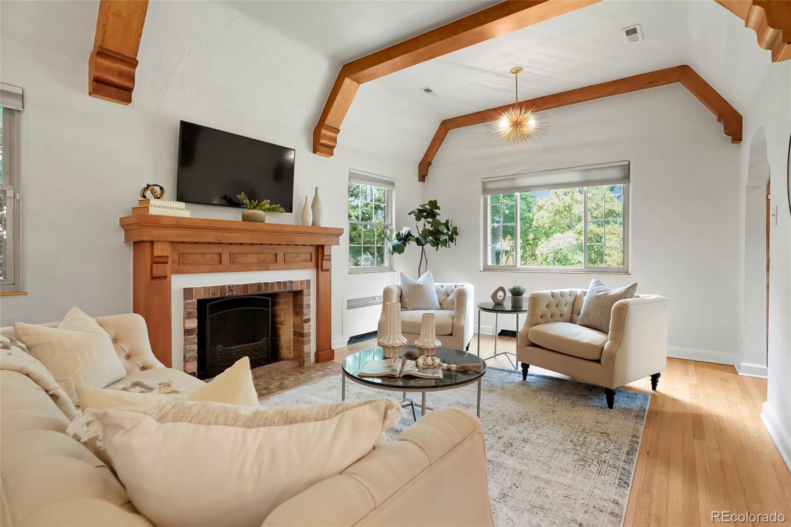 Denver, Colorado, 80207, United States, 3 Bedrooms Bedrooms, ,1 BathroomBathrooms,Residential,For Sale,1982969