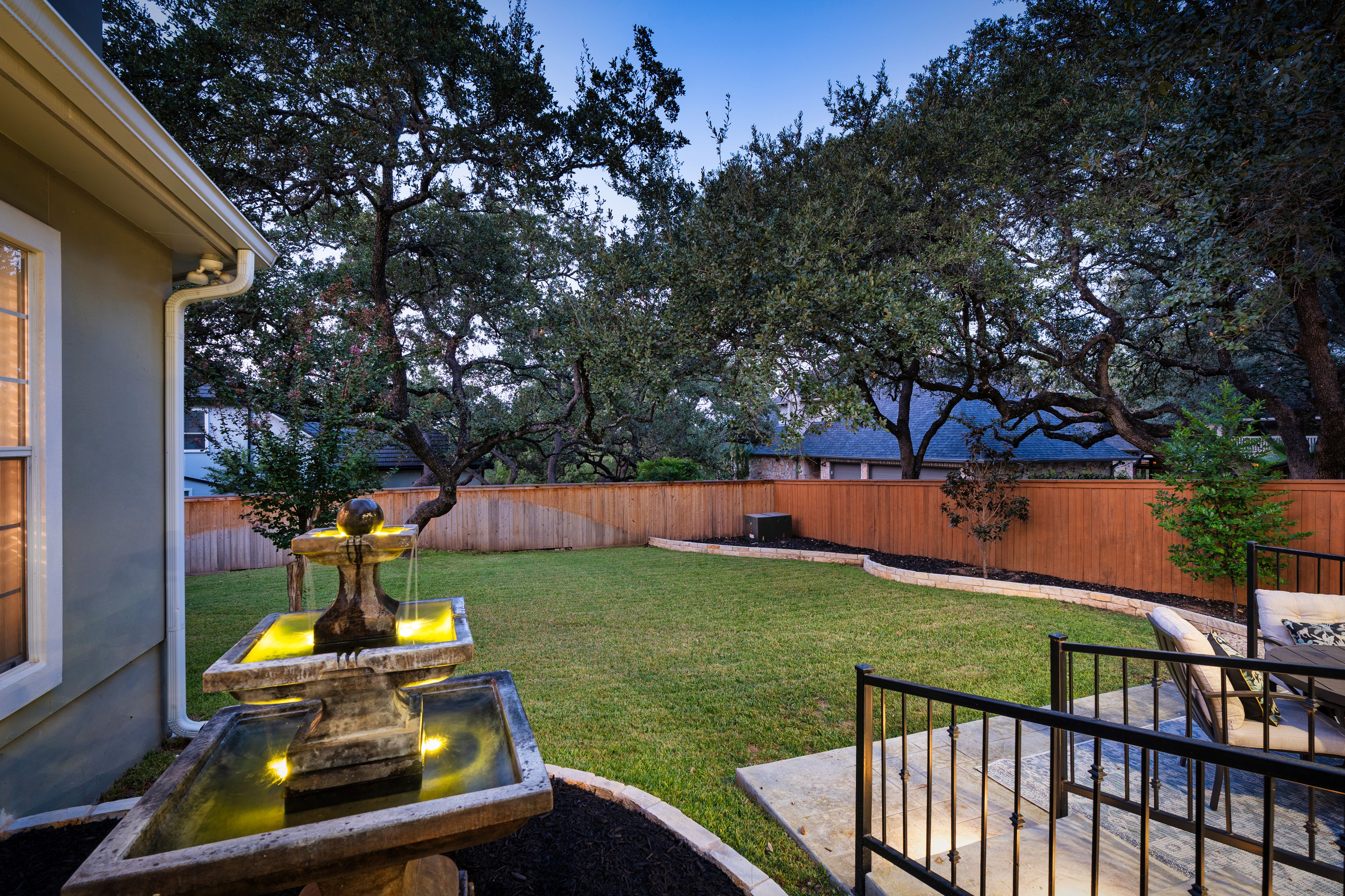  Rare Deerfield Gem with Main-Level Primary & Guest Suites - 物件實景