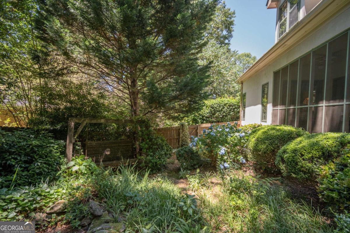Athens, Georgia, 30606, United States, 4 Bedrooms Bedrooms, ,3 BathroomsBathrooms,Residential,For Sale,1826686