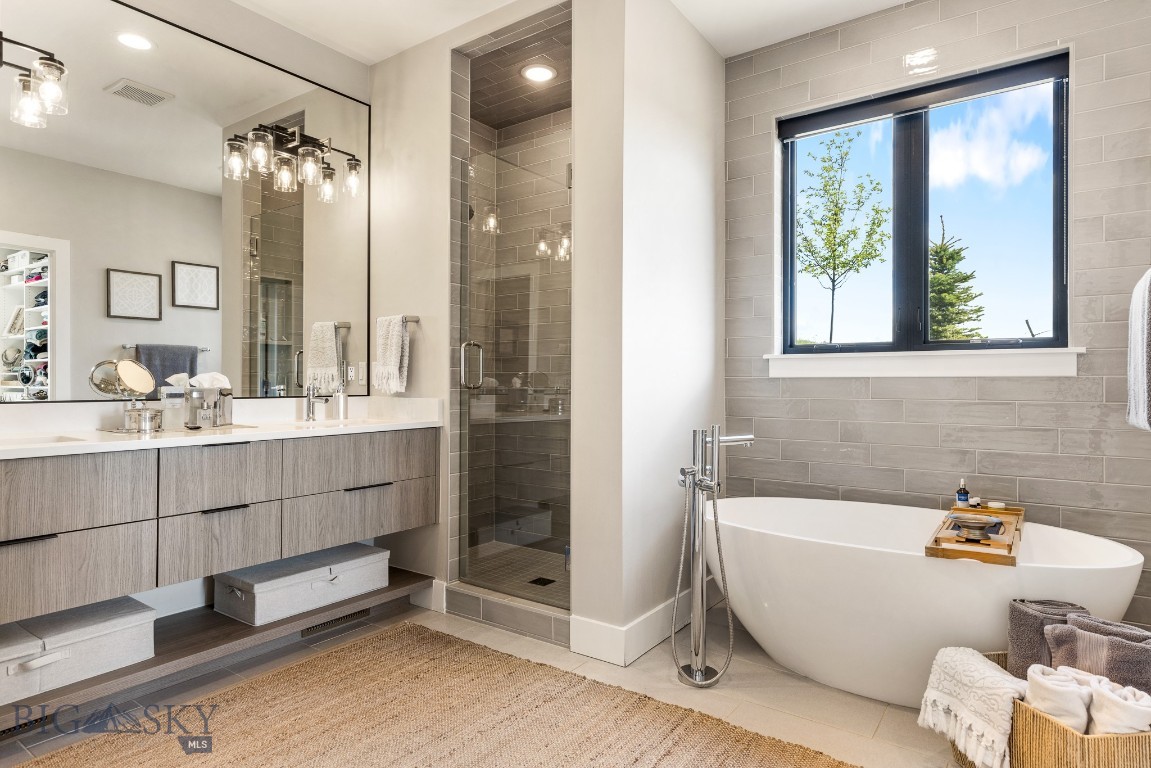 Bozeman, Montana, 59715, United States, 5 Bedrooms Bedrooms, ,5 BathroomsBathrooms,Residential,For Sale,1837717