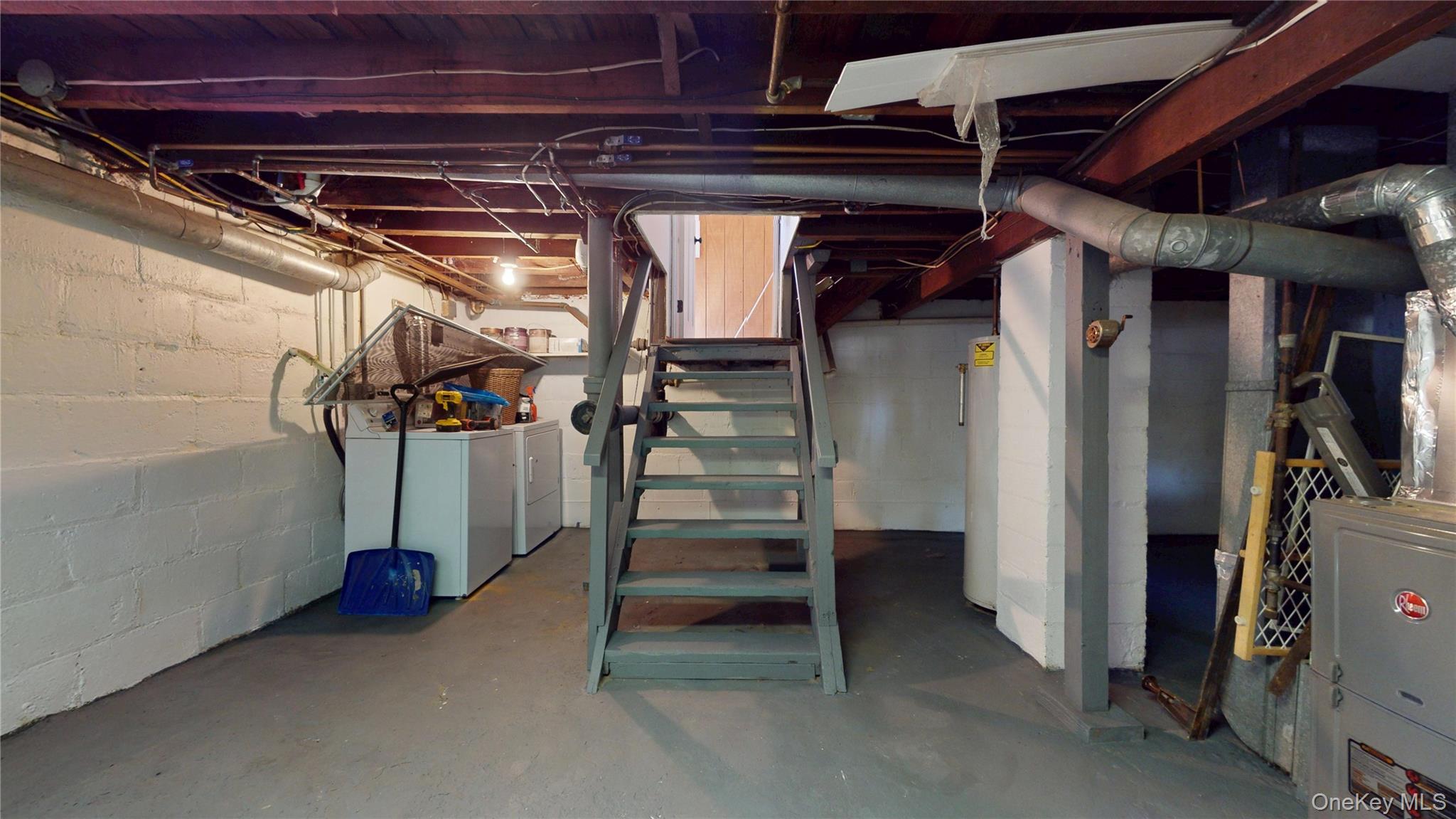 Sea Cliff, New York, 11579, United States, 2 Bedrooms Bedrooms, ,2 BathroomsBathrooms,Residential,For Sale,1920035