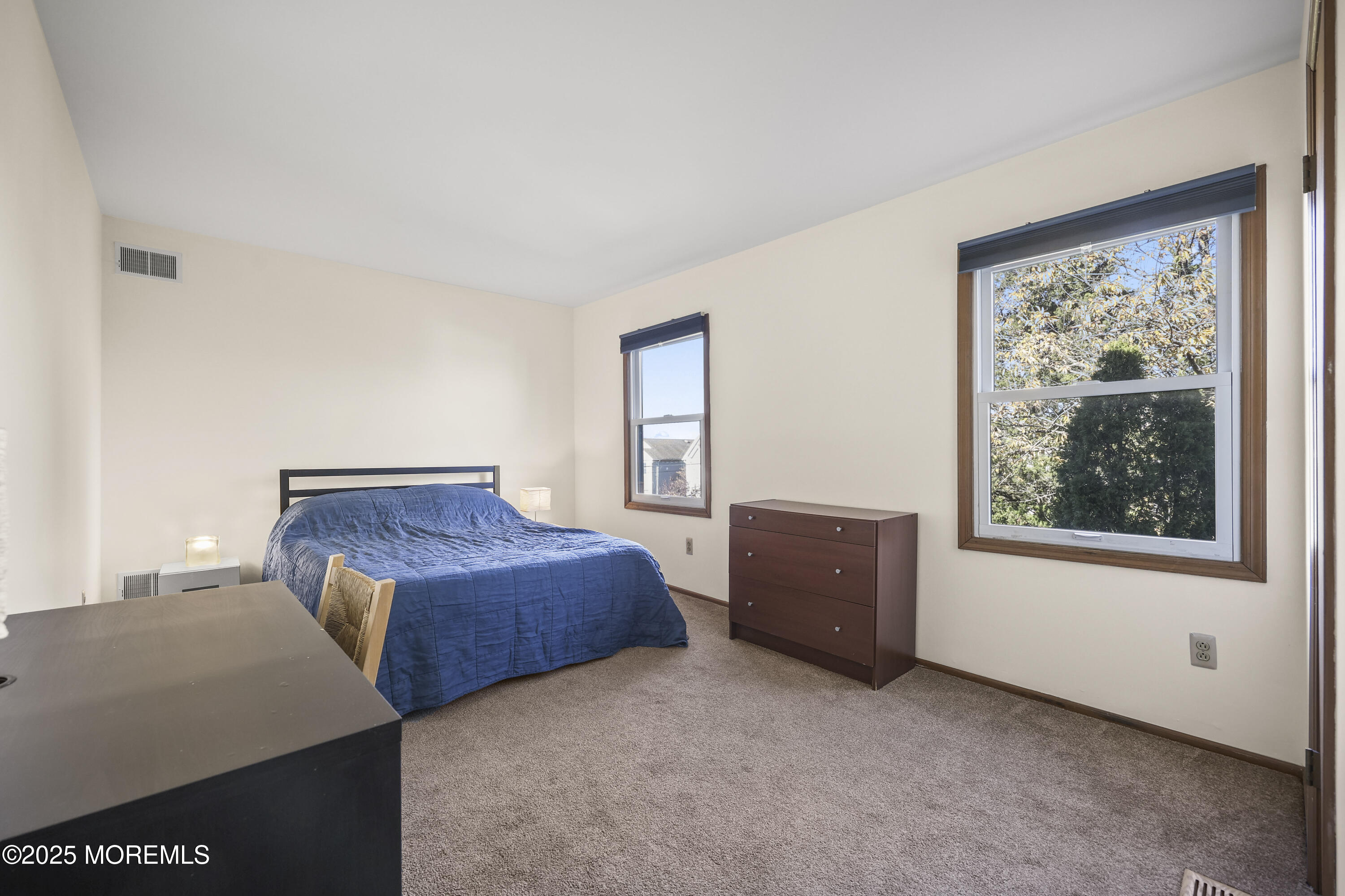 Leonardo, New Jersey, 07737, United States, 4 Bedrooms Bedrooms, ,3 BathroomsBathrooms,Residential,For Sale,2001705