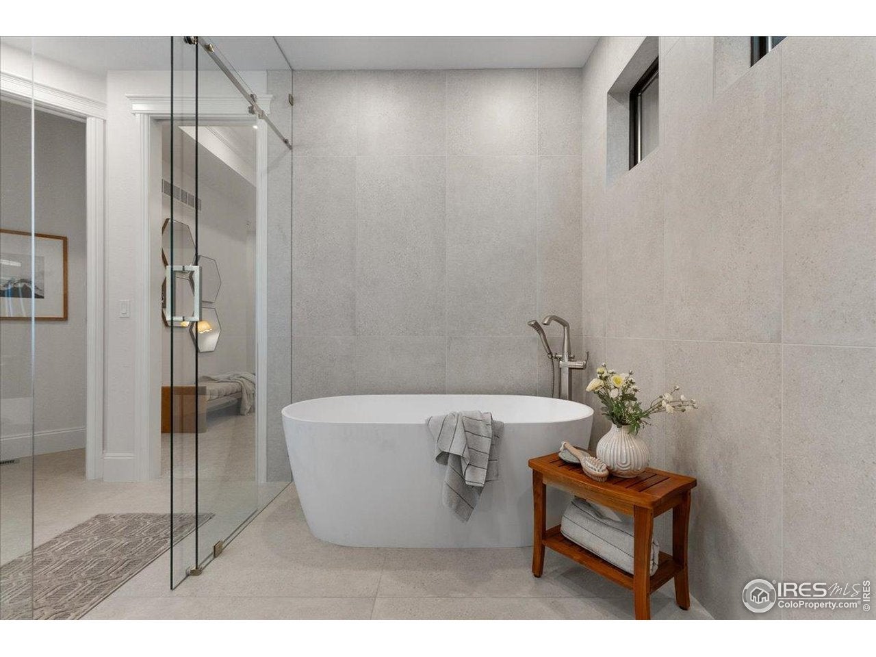 Berthoud, Colorado, 80513, United States, 4 Bedrooms Bedrooms, ,4 BathroomsBathrooms,Residential,For Sale,1910377