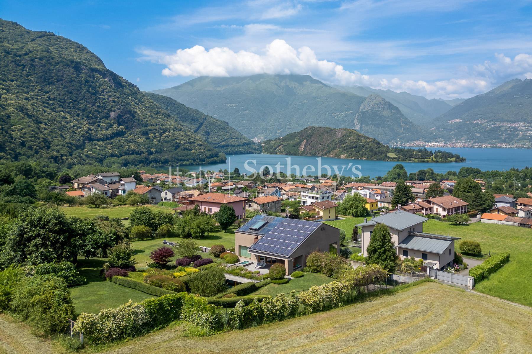  Prestigious villa with lake view and private park - 物件實景