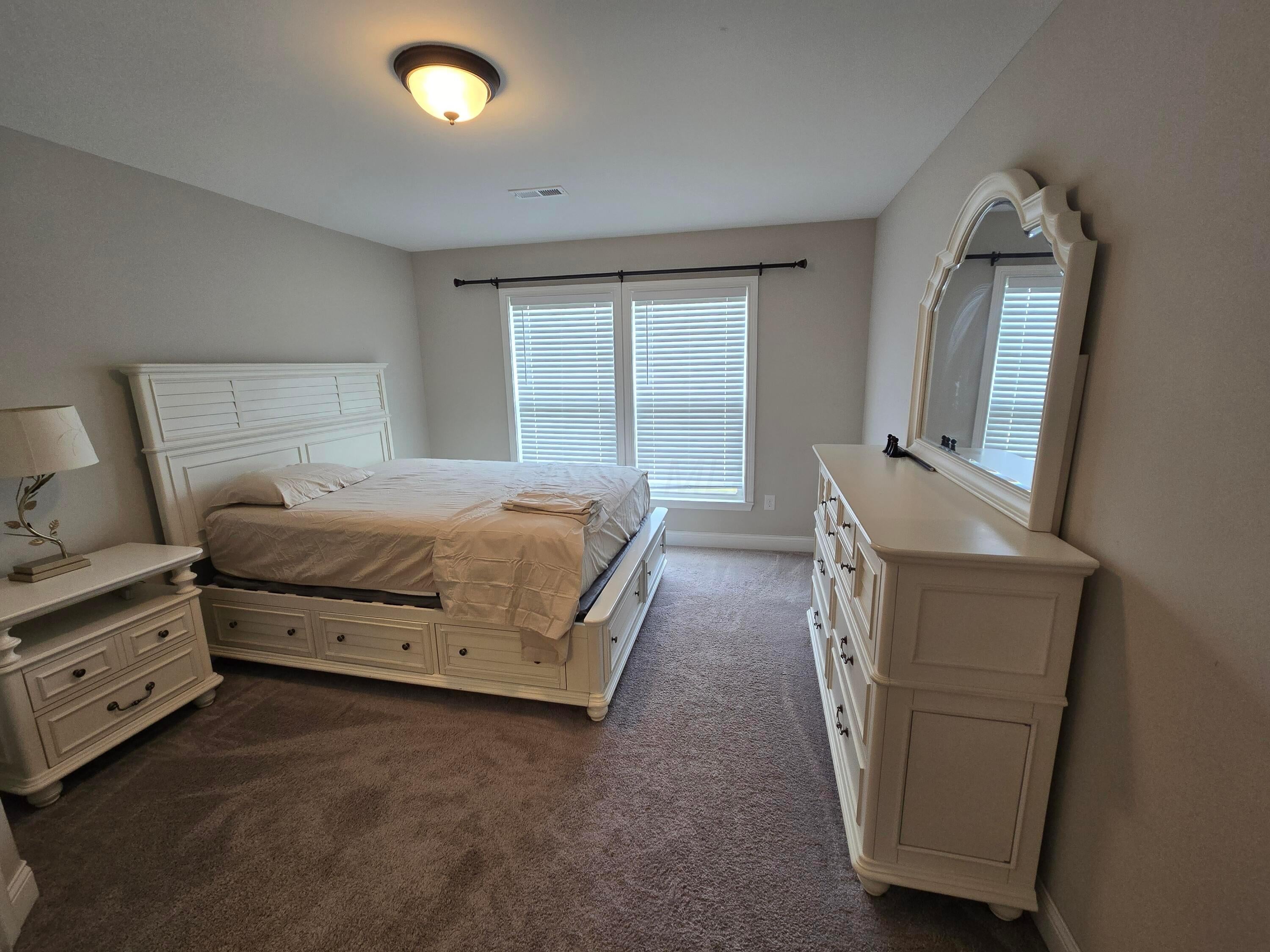Pickerington, Ohio, 43147, United States, 5 Bedrooms Bedrooms, ,5 BathroomsBathrooms,Residential,For Sale,2048451