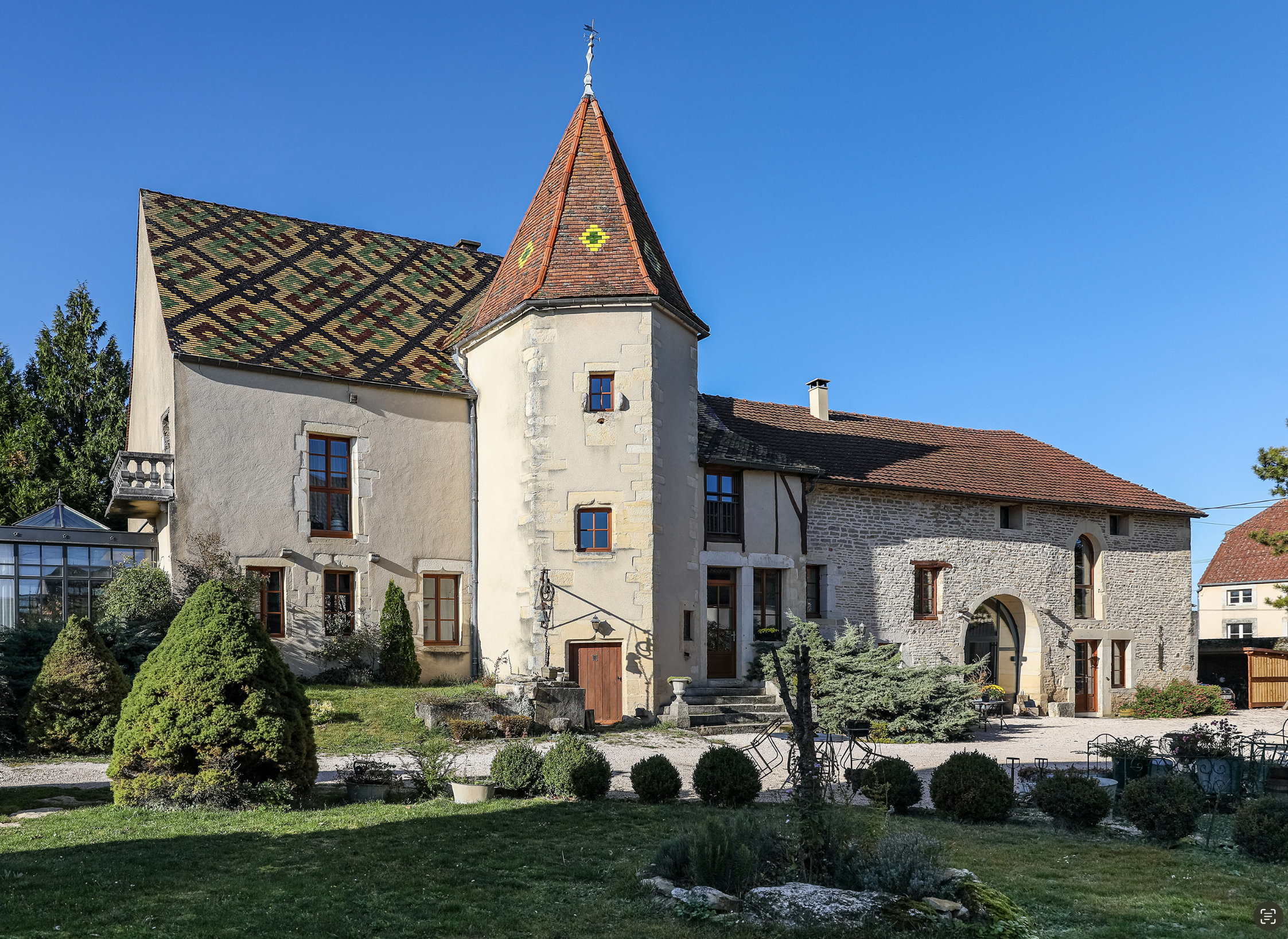  Renovated 15th–16th century manor house - 物件實景