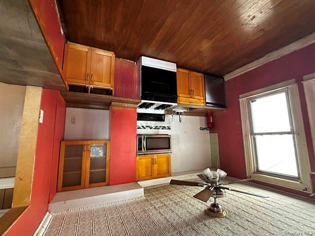 Jamaica, New York, 11435, United States, 3 Bedrooms Bedrooms, ,2 BathroomsBathrooms,Residential,For Sale,1913116
