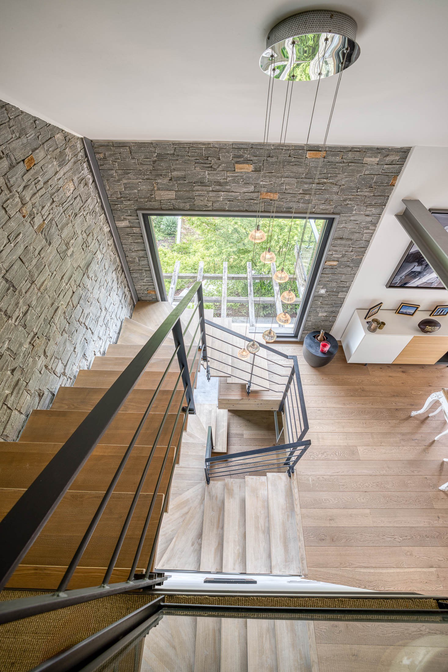  Beautiful house with swimming pool and magnificent view of the lake and mountai… - 物件實景