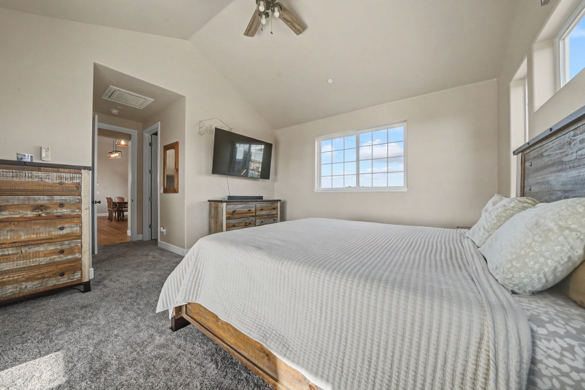  9515 Ham Luddy Road, Mountain Ranch, CA 95246 - 物件實景