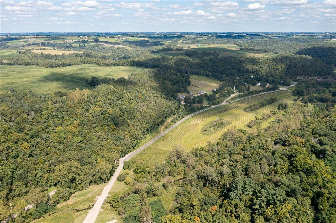 Westby, Wisconsin, 54667, United States, 3 Bedrooms Bedrooms, ,3 BathroomsBathrooms,Residential,For Sale,1977148