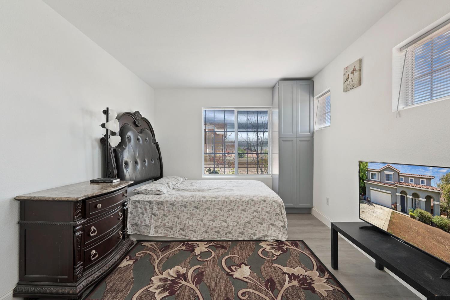 Antioch, California, 94531, United States, 6 Bedrooms Bedrooms, ,3 BathroomsBathrooms,Residential,For Sale,2005490