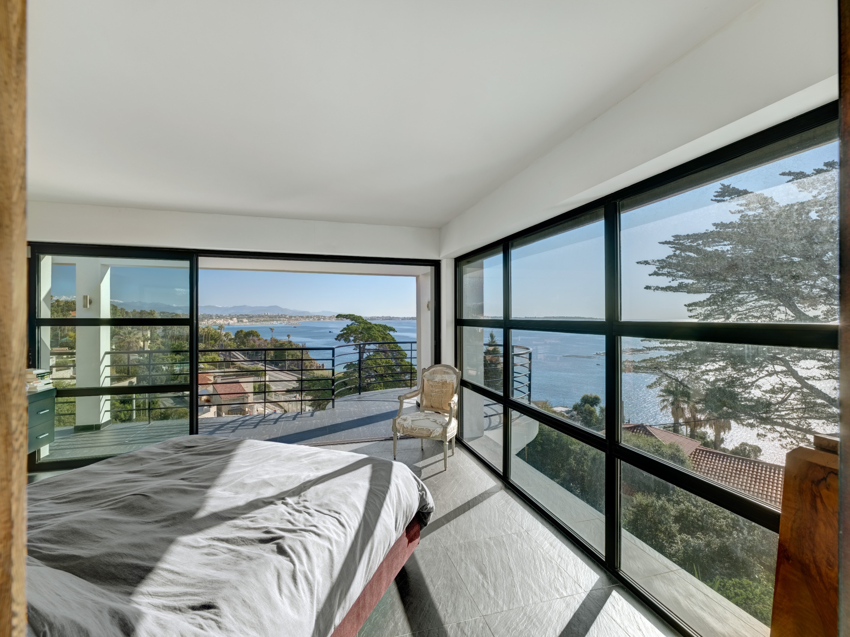  Cannes Californie villa 300 sqm sea view Cap d’Antibes 6 bedroom pool guest apa… - 物件實景