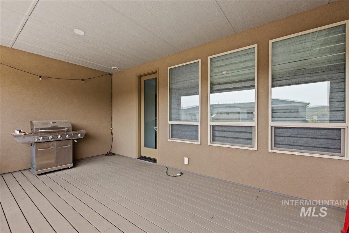 3000 Trailwood Way, Boise, Idaho, 83716, United States, 3 Bedrooms Bedrooms, ,3 BathroomsBathrooms,Residential,For Sale,3000 Trailwood Way,1436837
