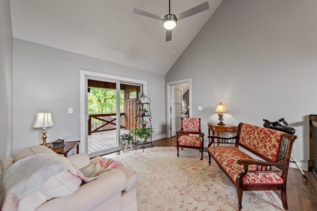 Blairsville, Georgia, 30512, United States, 4 Bedrooms Bedrooms, ,3 BathroomsBathrooms,Residential,For Sale,1876280