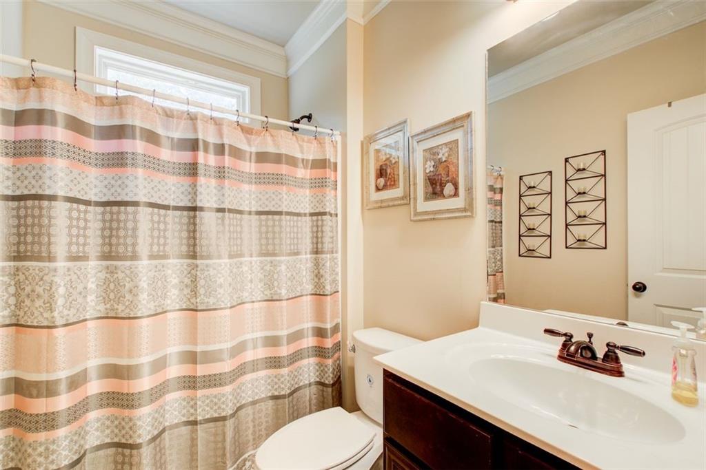 Palmetto, Georgia, 30268, United States, 5 Bedrooms Bedrooms, ,4 BathroomsBathrooms,Residential,For Sale,1917633