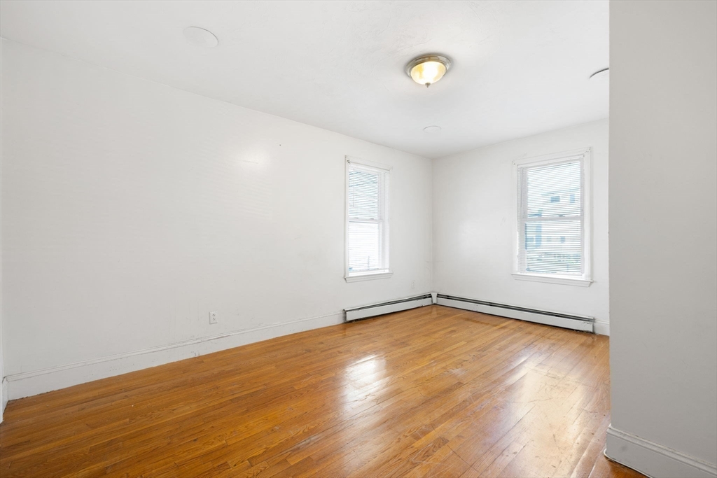 Boston, Massachusetts, 02125, United States, 6 Bedrooms Bedrooms, ,3 BathroomsBathrooms,Residential,For Sale,1845164