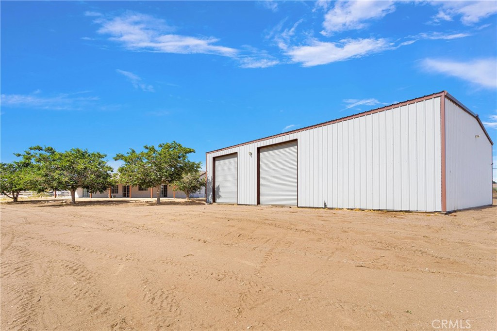 Phelan, California, 92371, United States, 3 Bedrooms Bedrooms, ,3 BathroomsBathrooms,Residential,For Sale,1881862