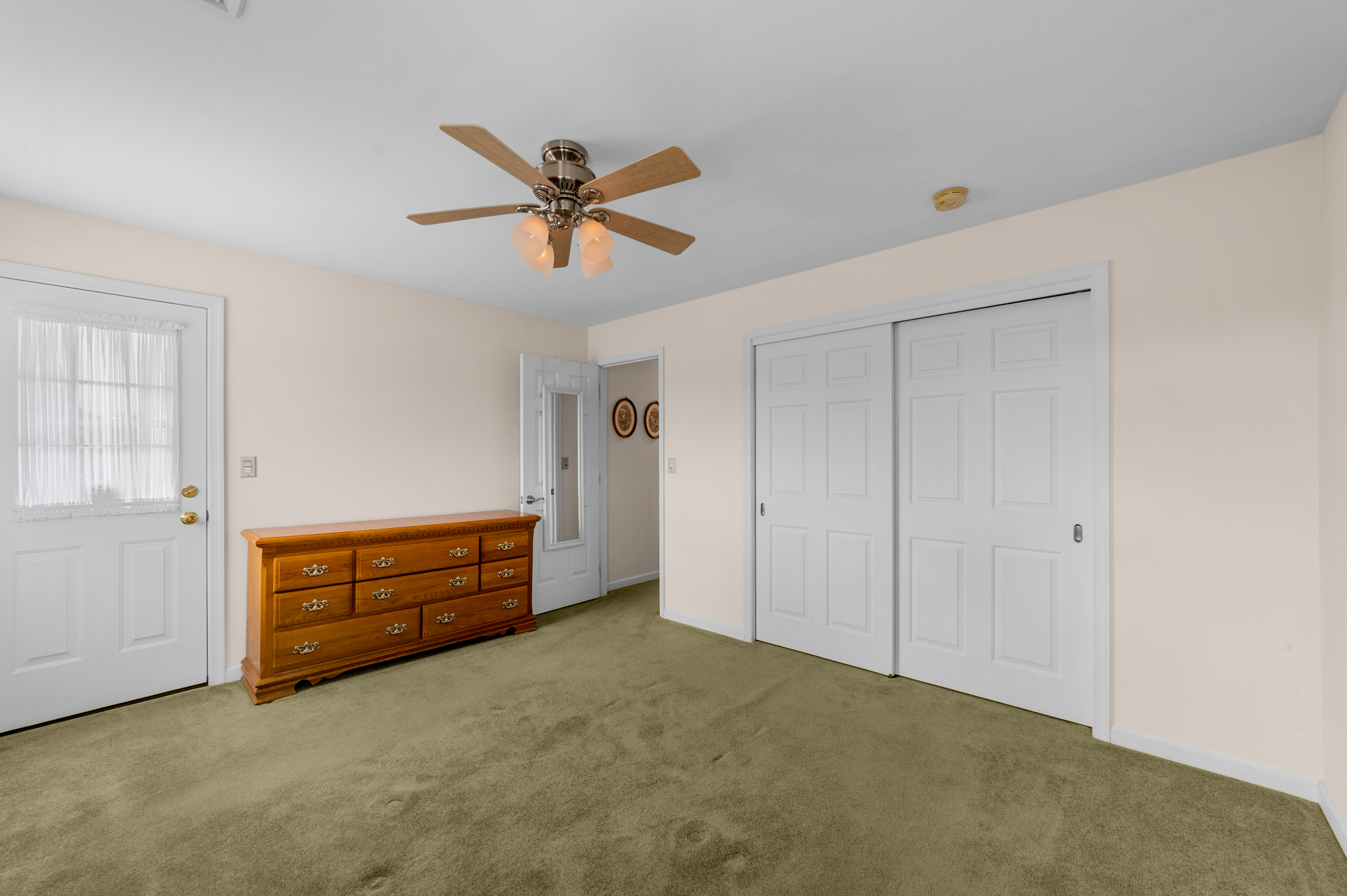 TELFORD, Pennsylvania, 18969, United States, 3 Bedrooms Bedrooms, ,2 BathroomsBathrooms,Residential,For Sale,1983098