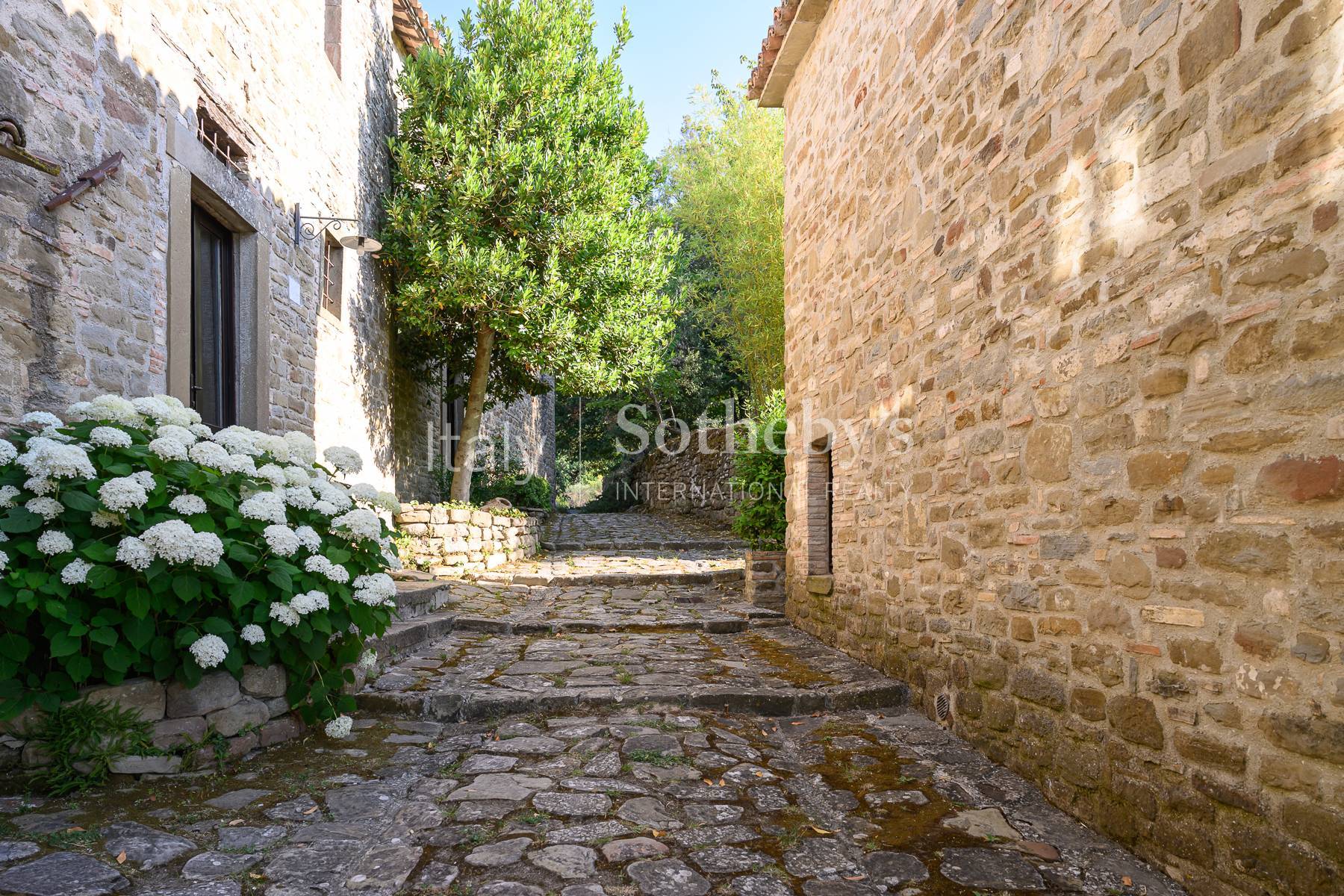  The Luxury of Silence, A Magnificently Restored Medieval Hamlet in Umbria - 物件實景