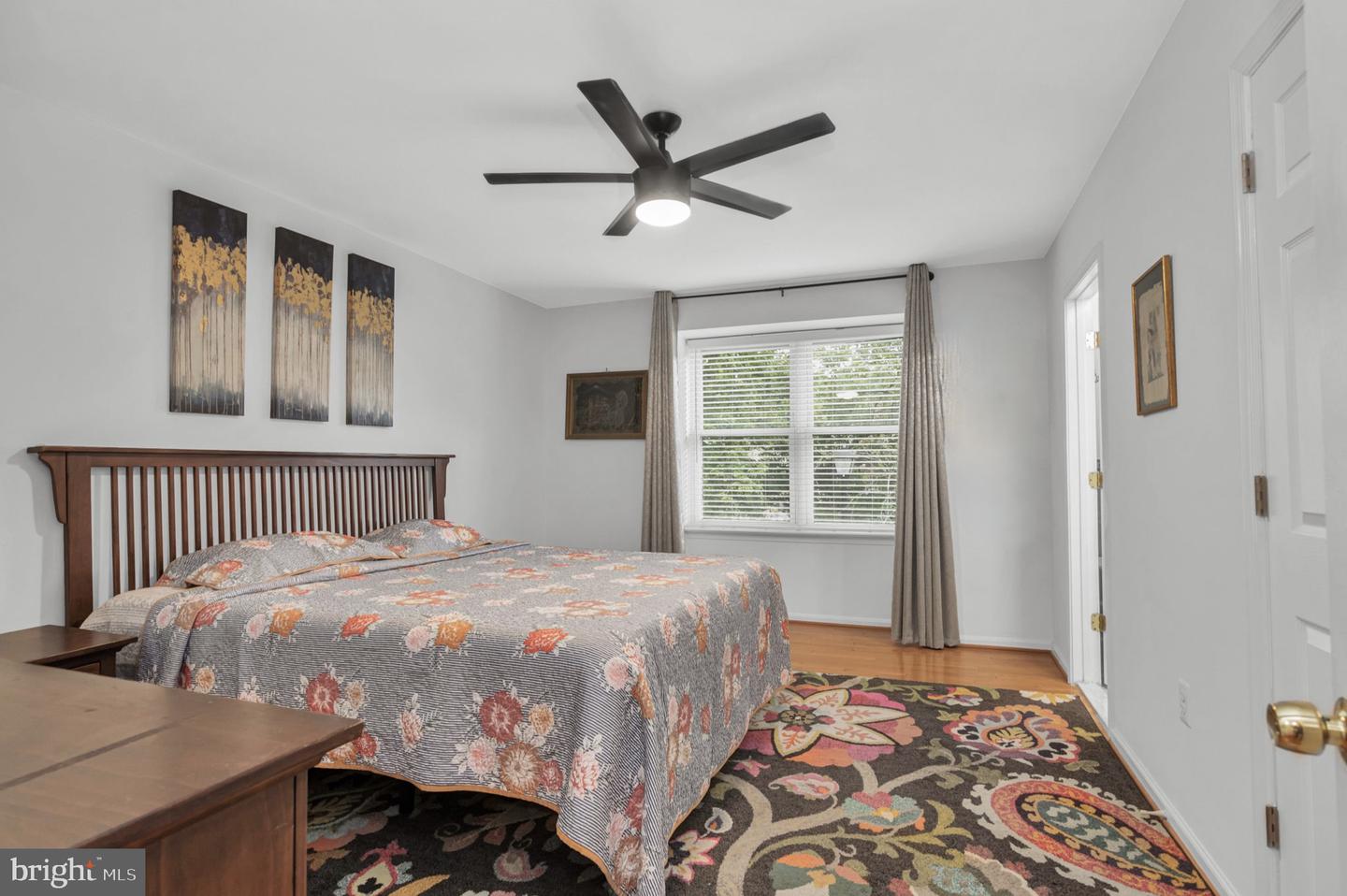 Fairfax, Virginia, 22031, United States, 3 Bedrooms Bedrooms, ,3 BathroomsBathrooms,Residential,For Sale,1916694
