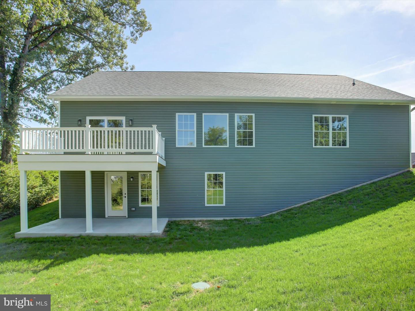 Greencastle, Pennsylvania, 17225, United States, 3 Bedrooms Bedrooms, ,2 BathroomsBathrooms,Residential,For Sale,1933339