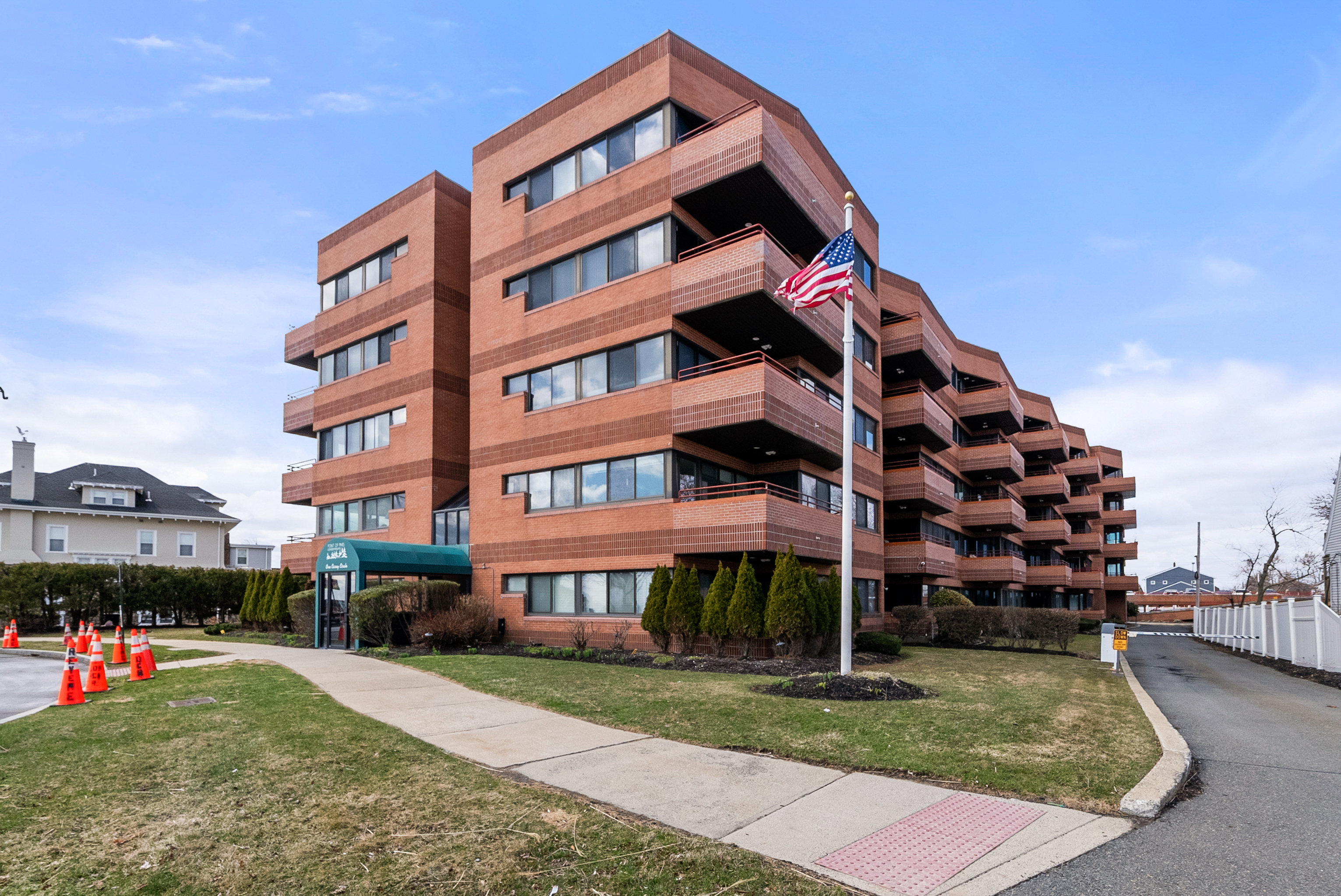  1 Carey Circle, Revere, MA, 02151 - 物件實景