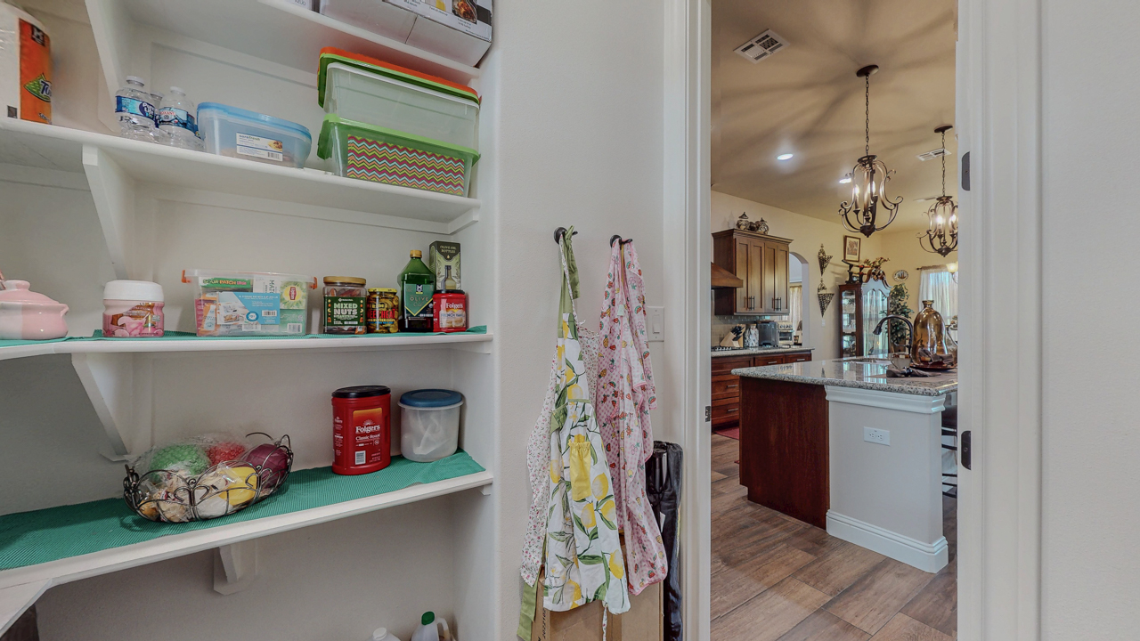 Beaumont, Texas, 77713, United States, 5 Bedrooms Bedrooms, ,4 BathroomsBathrooms,Residential,For Sale,1883085