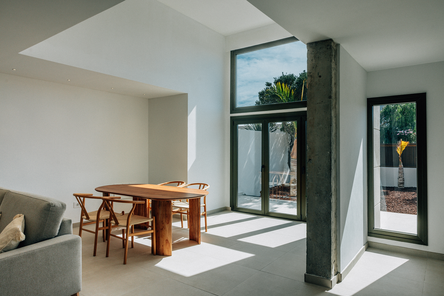  Contemporary Villa for Sale in El Médano, South Tenerife - 物件實景