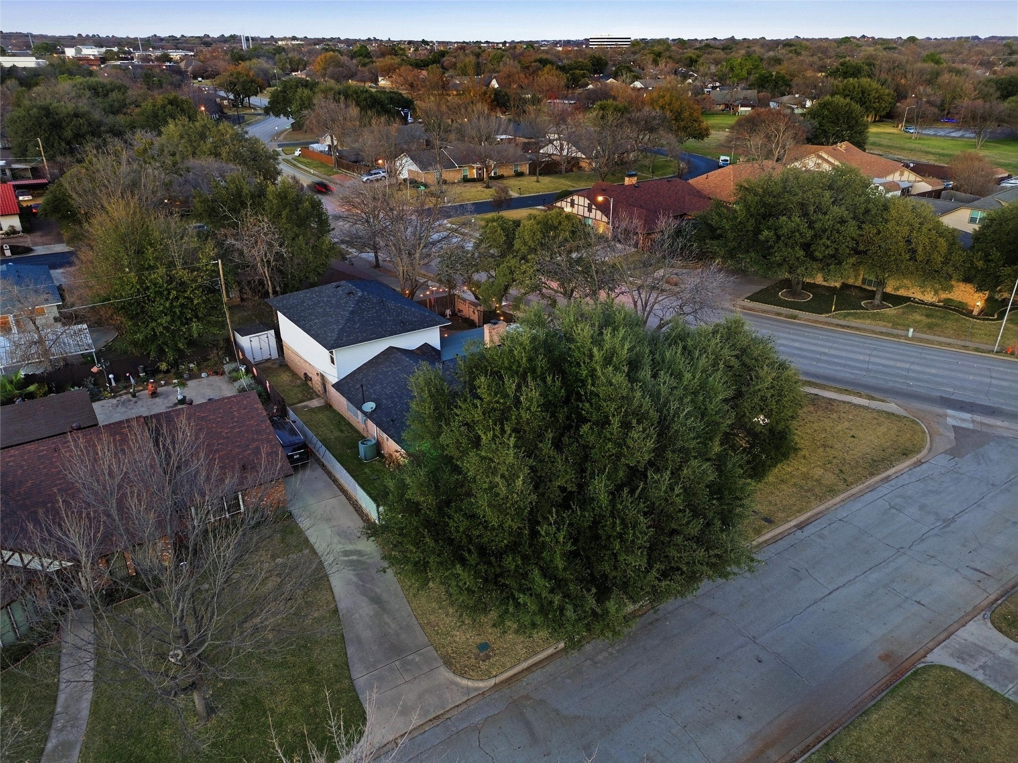 Hurst, Texas, 76054, United States, 4 Bedrooms Bedrooms, ,3 BathroomsBathrooms,Residential,For Sale,2024676