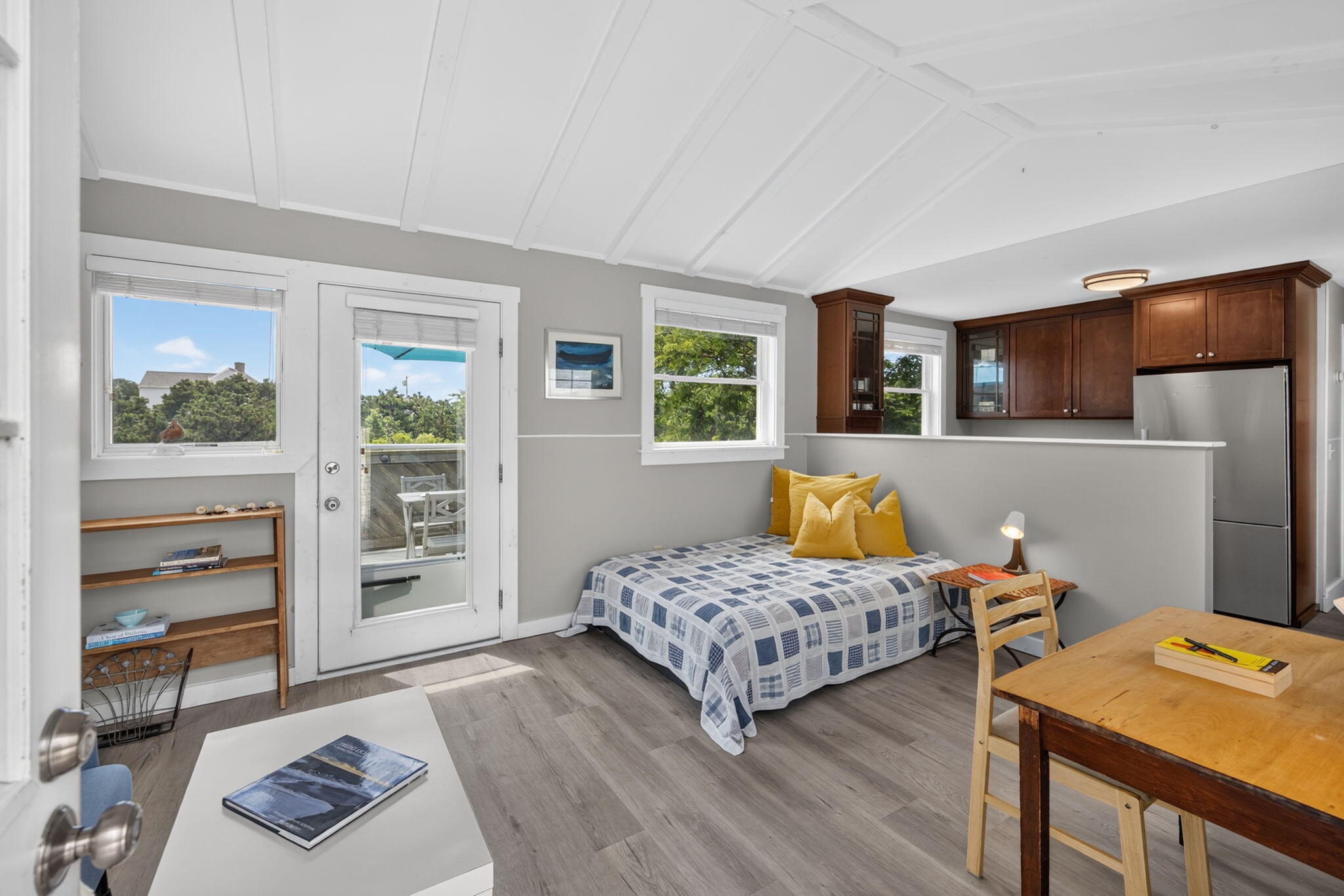  Year-Round Truro Living Near Bay & Ocean Beaches - 物件實景