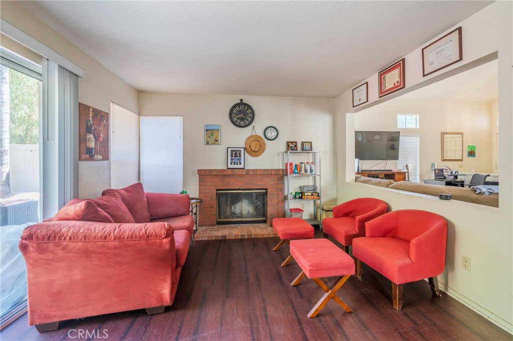 Riverside, California, 92503, United States, 3 Bedrooms Bedrooms, ,3 BathroomsBathrooms,Residential,For Sale,1906100