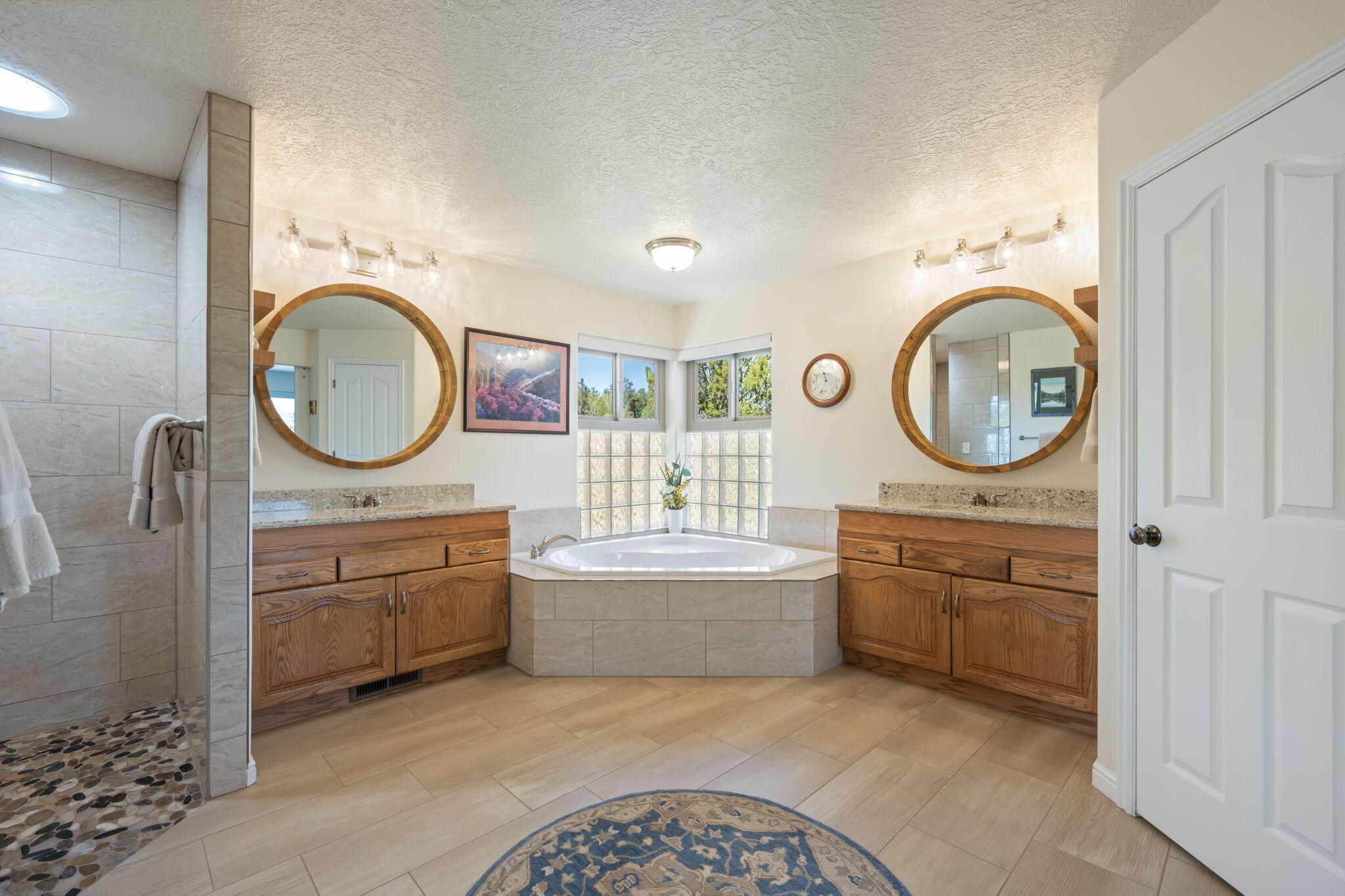 Dammeron Valley, Utah, 84783, United States, 5 Bedrooms Bedrooms, ,3 BathroomsBathrooms,Residential,For Sale,2039749