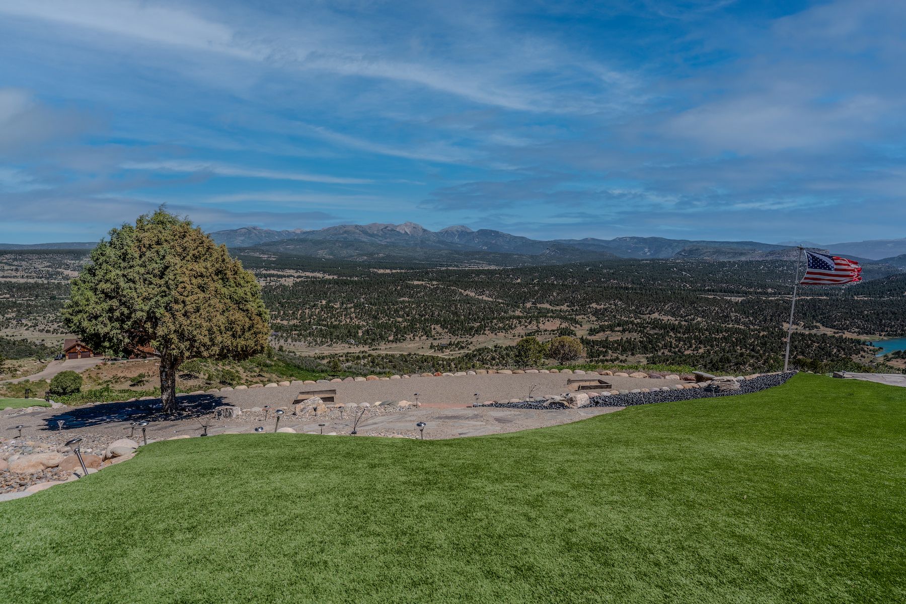  2286 Deer Valley Road - Durango, CO - 物件實景