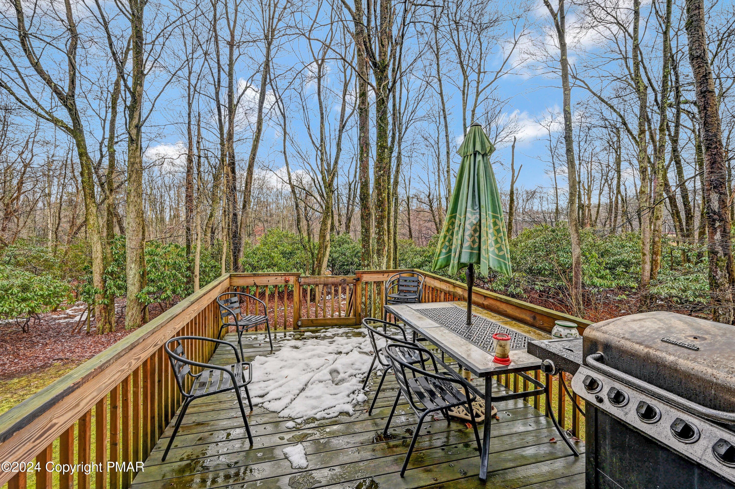 Pocono Pines, Pennsylvania, 18350, United States, 4 Bedrooms Bedrooms, ,3 BathroomsBathrooms,Residential,For Sale,1981114