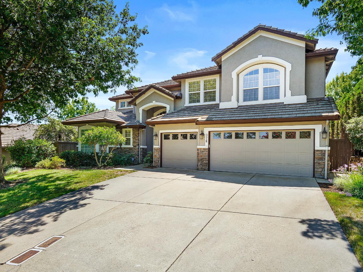 El Dorado Hills, California, 95762, United States, 5 Bedrooms Bedrooms, ,5 BathroomsBathrooms,Residential,For Sale,1914654