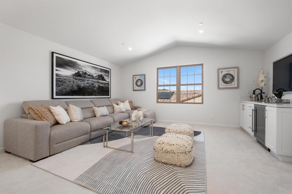 Irvine, California, 92618, United States, 4 Bedrooms Bedrooms, ,5 BathroomsBathrooms,Residential,For Sale,1828370
